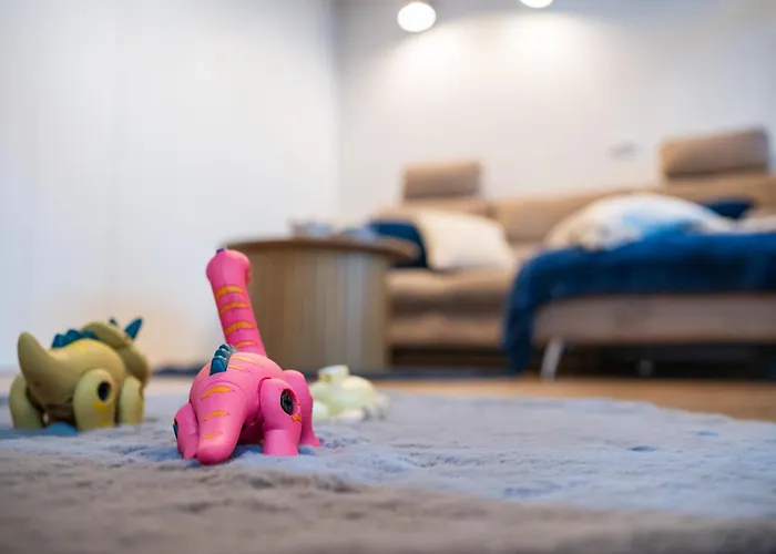 Cozy House Claudia Semesterbostad Zirovnica