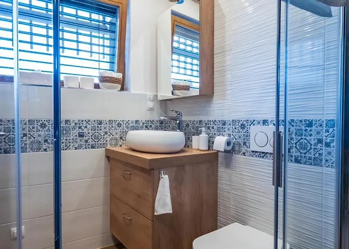 Cozy House Claudia Semesterbostad